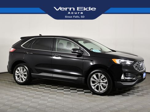 Used 2024 Ford Edge Titanium AWD/4WD image 1