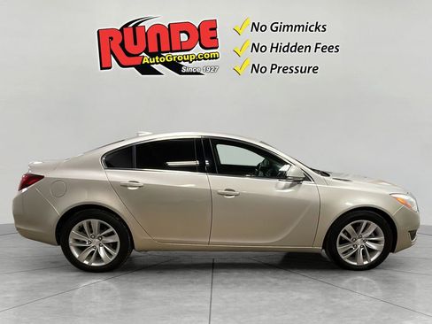 Used 2016 Buick Regal Premium image 25