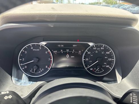Certified 2022 Nissan Rogue SL w/ SL Premium Package FWD image 27