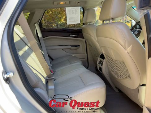 Used 2016 Cadillac SRX Luxury w/ Driver Awareness Package image 17