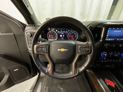 Used 2021 Chevrolet Silverado 1500 High Country AWD/4WD image 11