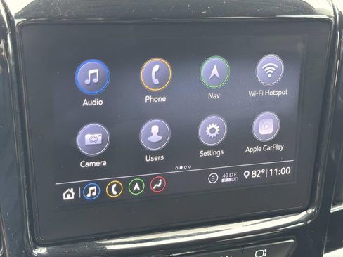 Used 2020 Chevrolet Traverse RS FWD image 24
