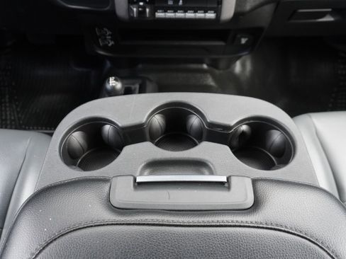 Used 2021 RAM 3500 Tradesman w/ Chrome Appearance Group image 17