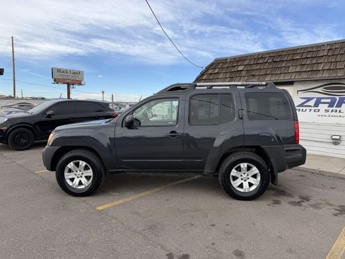 Used 2013 Nissan Xterra X image 4