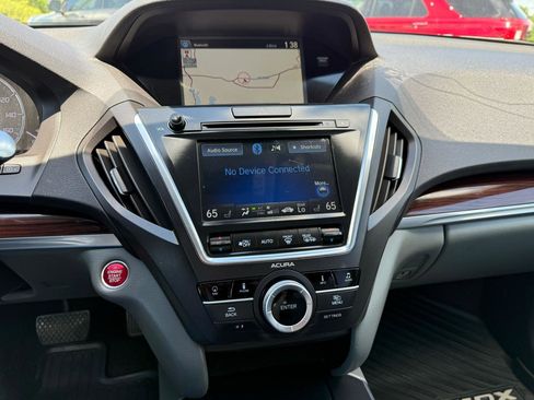 Used 2016 Acura MDX SH-AWD w/ Technology Package image 32