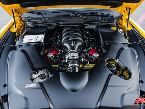 Used 2014 Maserati GranTurismo Sport image 26