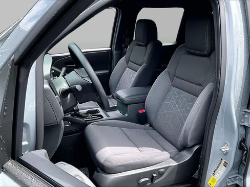 New 2026 Nissan Frontier SV RWD image 9