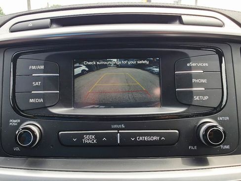 Used 2016 Kia Sorento EX FWD image 31