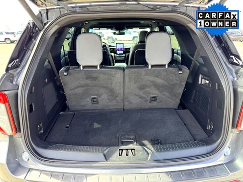 Used 2023 Ford Explorer ST w/ Equipment Group 401A image 8