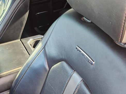 Used 2019 Ford F150 Platinum w/ Equipment Group 701A Luxury image 30