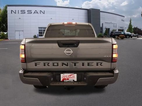 New 2026 Nissan Frontier SV w/ SV Convenience Package AWD/4WD image 4
