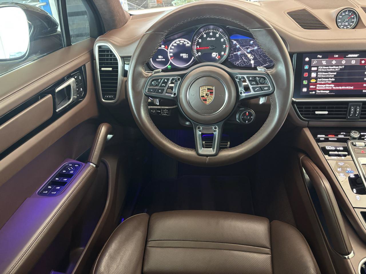 Used 2023 Porsche Cayenne Turbo AWD/4WD image 13