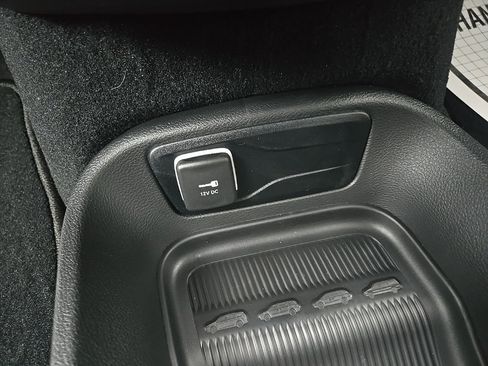 New 2026 Chrysler Pacifica Select image 62