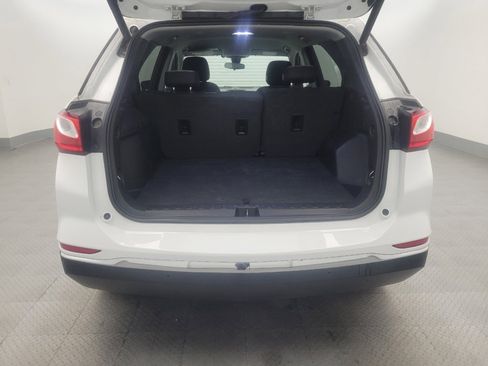 Used 2019 Chevrolet Equinox LT w/ Driver Convenience Package AWD/4WD image 29
