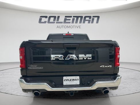 Used 2025 RAM 1500 Big Horn AWD/4WD image 9