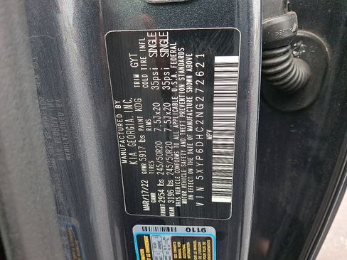 Used 2022 Kia Telluride S image 32