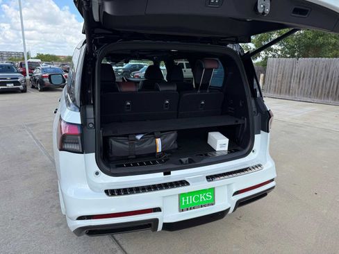 New 2026 INFINITI QX80 Autograph w/ Premium Cargo Package image 30