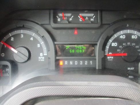 Used 2011 Ford E-350 and Econoline 350 Super Duty w/ PWR Locks & Windows Group image 13