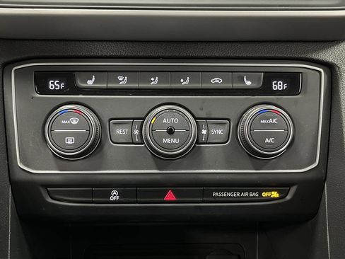 Used 2021 Volkswagen Atlas SE image 18