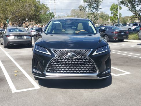 Certified 2022 Lexus RX 350 FWD w/ Premium Package image 2
