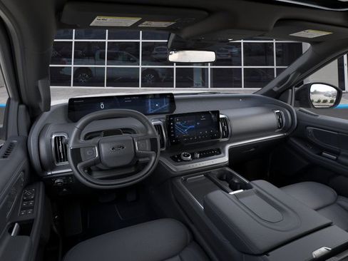 New 2025 Ford Expedition Platinum w/ Stealth Performance Package image 9