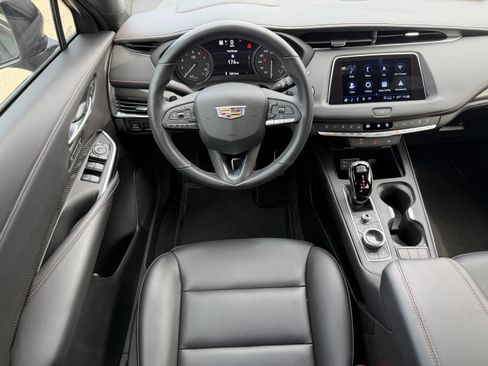 Certified 2023 Cadillac XT4 Sport w/ LPO, Onyx Lite Package image 14