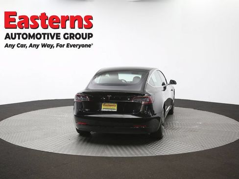 Used 2018 Tesla Model 3 Long Range RWD image 34