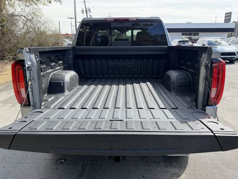 New 2026 GMC Sierra 1500 AT4 image 4