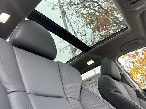 New 2026 Subaru Ascent Limited image 15