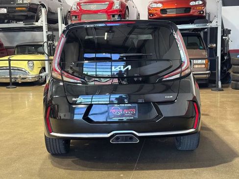 Used 2023 Kia Soul GT-Line w/ GT-Line Technology Package FWD image 4