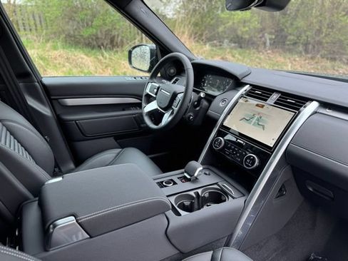 New 2026 Land Rover Discovery Dynamic SE AWD/4WD image 19