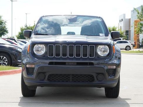Certified 2022 Jeep Renegade Sport image 2