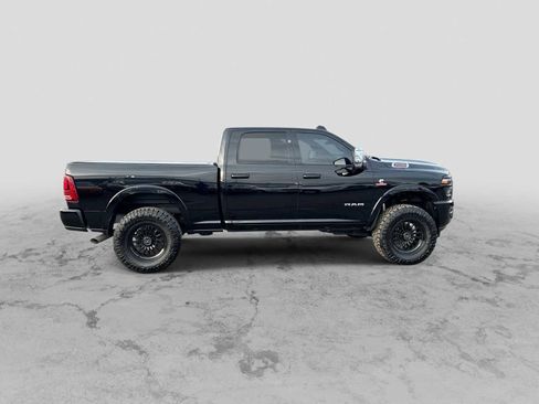 Used 2025 RAM 2500 Laramie image 9