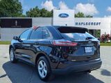 Certified 2022 Ford Edge SE image 3