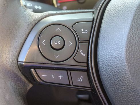Used 2020 Toyota RAV4 LE w/ All Weather Liner Package AWD/4WD image 16