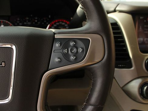 Used 2016 GMC Yukon Denali w/ Open Road Package image 30