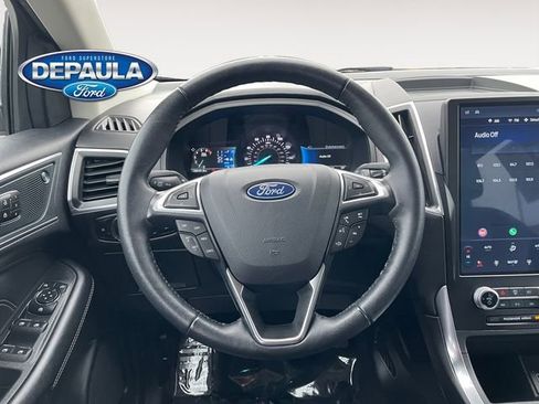 Used 2024 Ford Edge Titanium AWD/4WD image 15
