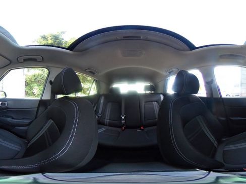 Used 2026 Hyundai Venue SEL FWD image 42