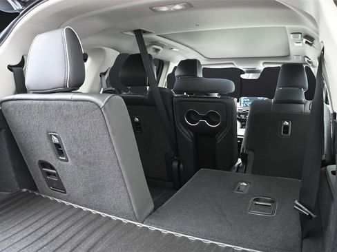 Used 2026 Acura MDX SH-AWD w/ Advance Package image 24
