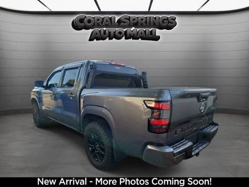 Used 2023 Nissan Frontier SV w/ Midnight Edition Package AWD/4WD image 3
