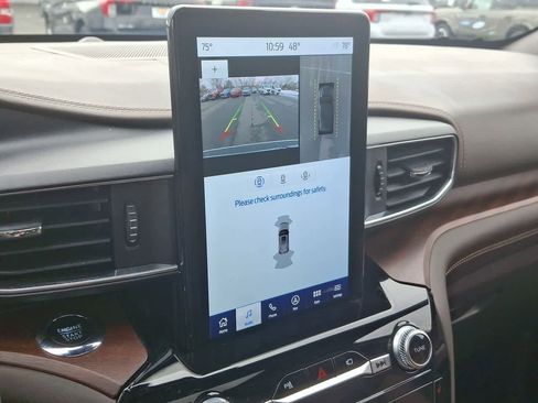 Certified 2023 Ford Explorer King Ranch w/ Technology Package image 21