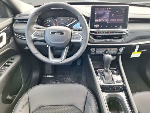 New 2026 Jeep Compass Latitude w/ Quick Order Package 29K image 9