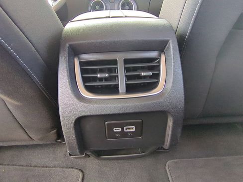 Used 2023 Chevrolet Blazer LT image 20