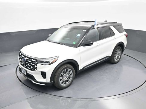 New 2026 Ford Explorer Platinum image 52