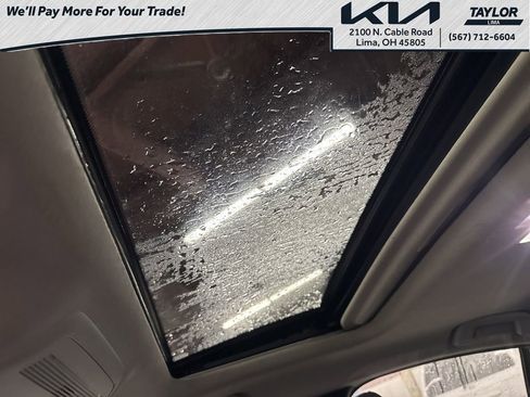 Used 2024 MAZDA MAZDA3 s image 26