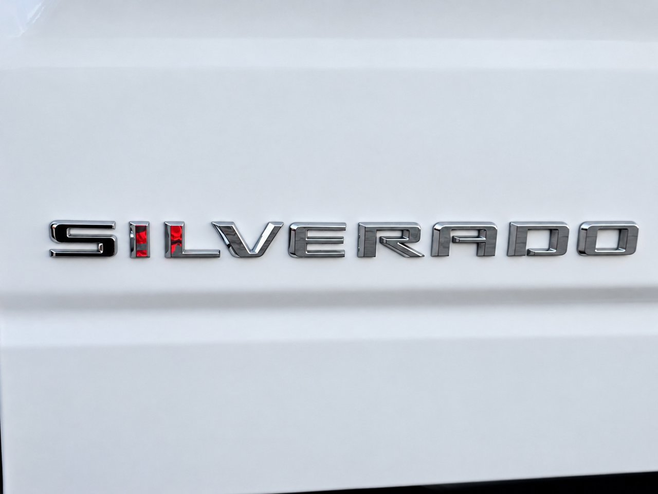 Used 2022 Chevrolet Silverado 1500 LT Trail Boss w/ Convenience Package II AWD/4WD image 12
