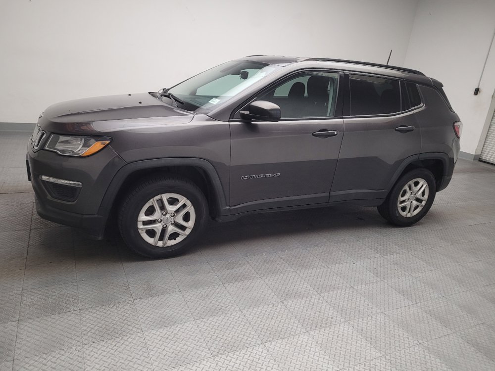 Used 2018 Jeep Compass Sport FWD image 2