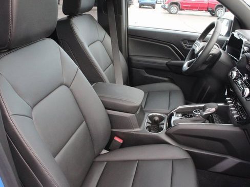 New 2026 GMC Canyon Elevation w/ Convenience Package image 25