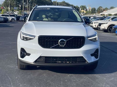 Certified 2026 Volvo XC40 B5 Ultra w/ Protection Package Premier AWD/4WD image 2