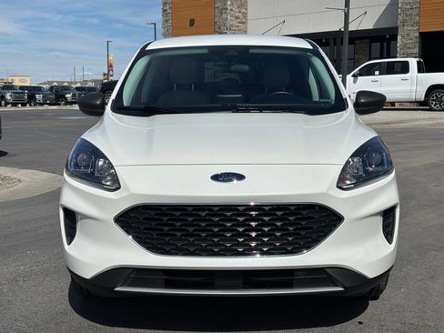 Used 2022 Ford Escape SE w/ Convenience Package FWD image 2